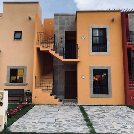Depa En San Miguel De Allende Zirandaro Con Piscina 외부 사진